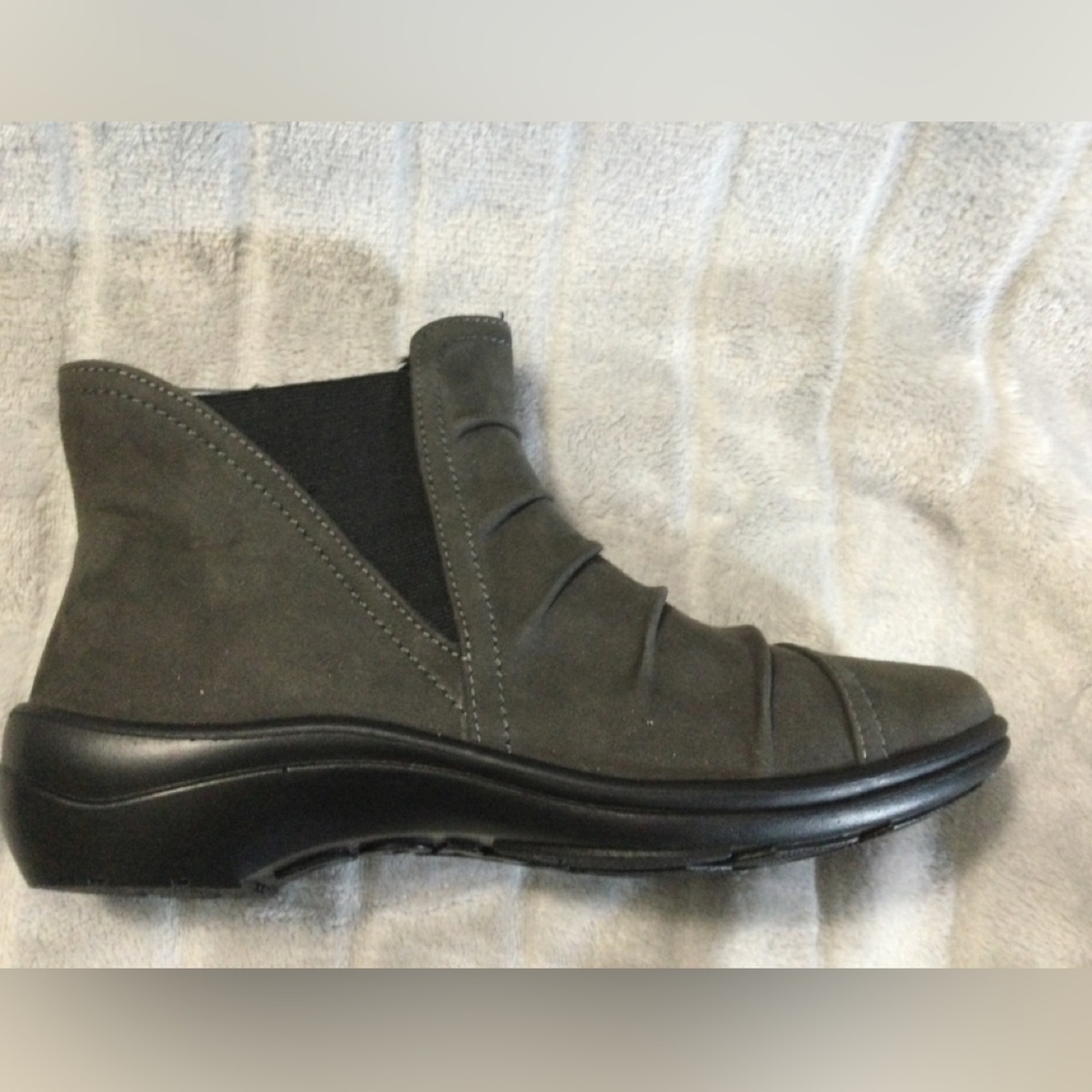 Romika Gray Suede Ankle Boots EU 37 US 6 to 6.5 - Picture 11 of 12